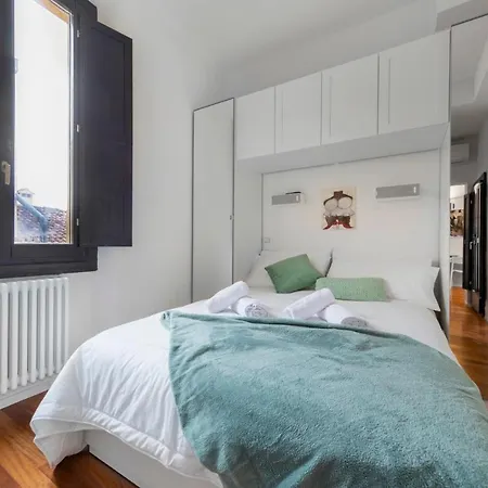 Apartment Getthekey Avesella